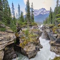 Athabasca Falls in Jasper National Park, Rocky Mountains, Alberta, Canada Athabasca Falls