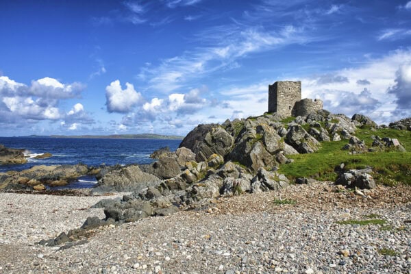 Carrickabraghy Castle