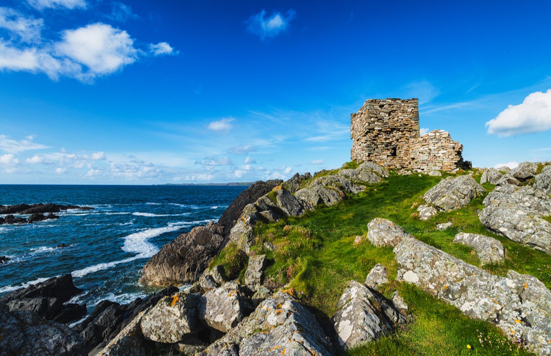 Carrickabraghy Castle auf der Isle of Doagh, Inishowen Peninsula, Co. Donegal, Irland