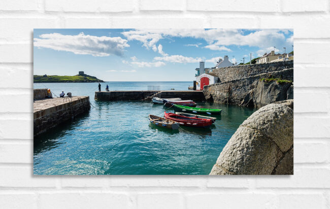 Coliemore Harbour - Photo of Ireland