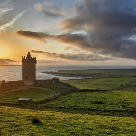 Doonagore Castle