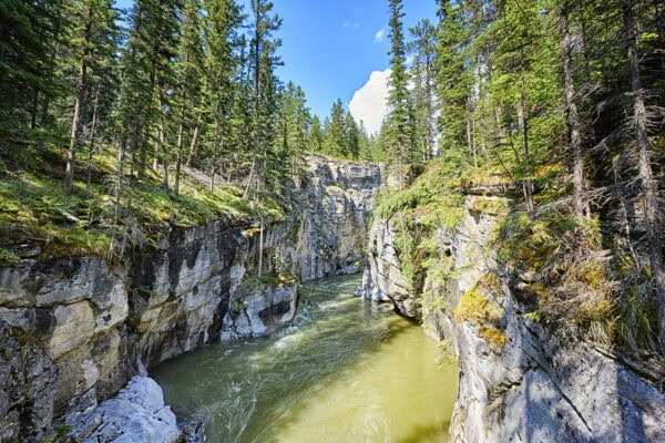 Maligne Canyon