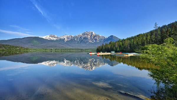 Pyramid Lake