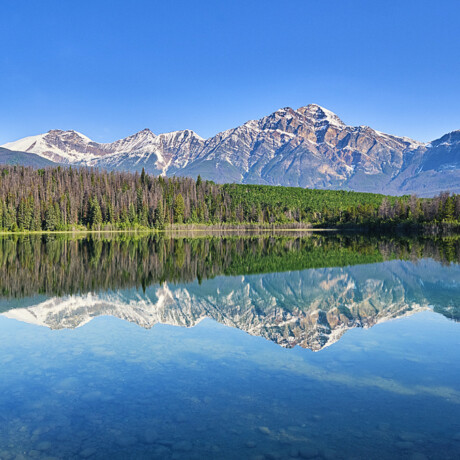 Pyramid Lake