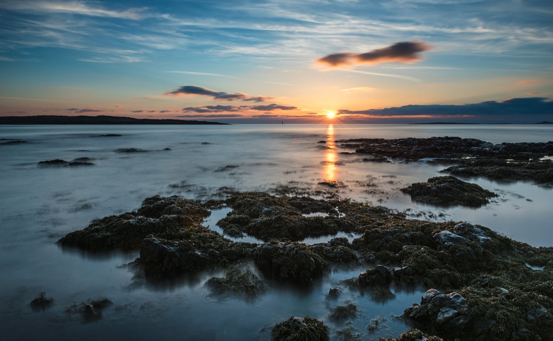 Sonnenuntergang bei Rosses Point in Co. Sligo, Irland