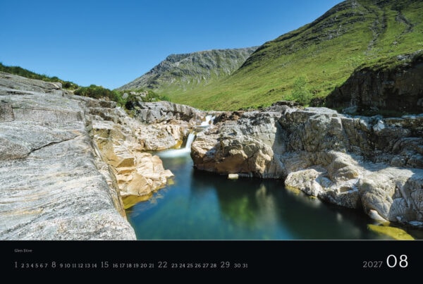 Scotland Calendar 2027 - 08